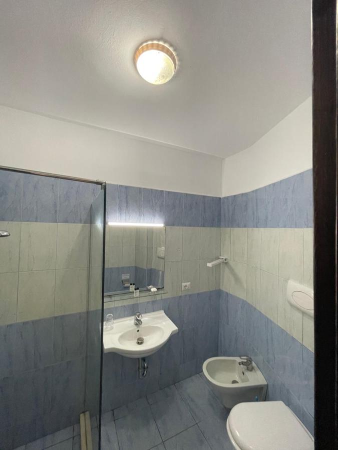 Hotel Zverneci Εξωτερικό φωτογραφία