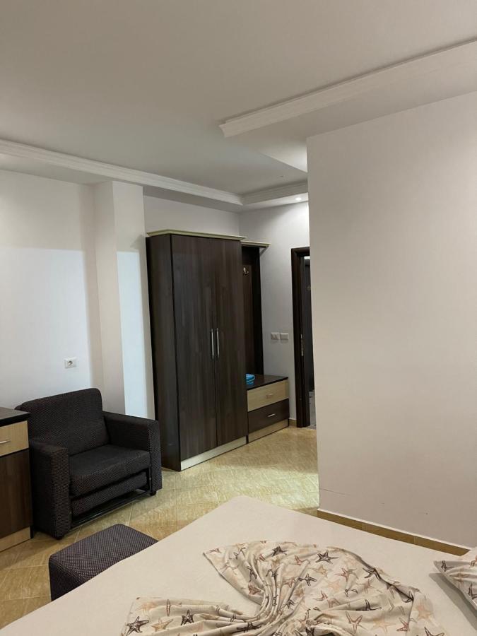 Hotel Zverneci Εξωτερικό φωτογραφία