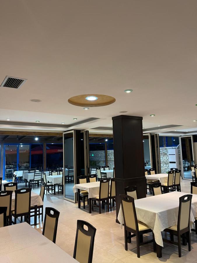 Hotel Zverneci Εξωτερικό φωτογραφία