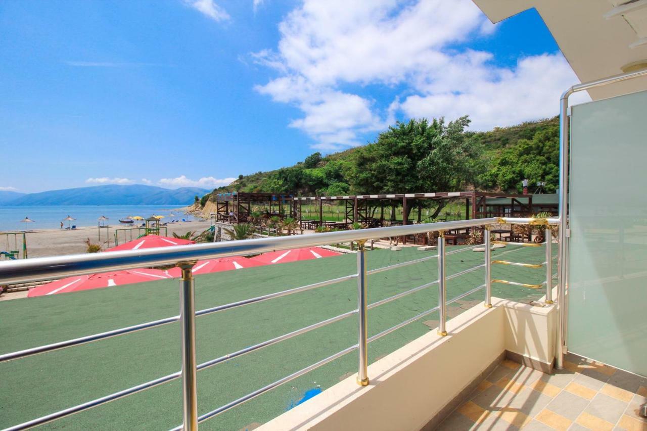 Hotel Zverneci Εξωτερικό φωτογραφία